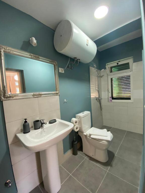 Agroturizem Hotel Vila Franceze Koman Bagian luar foto